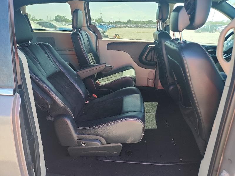 2017 DODGE GRAND CARAVAN SXT 11