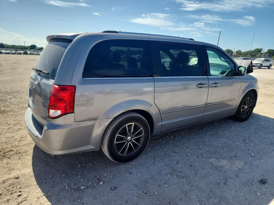 2017 DODGE GRAND CARAVAN SXT 3