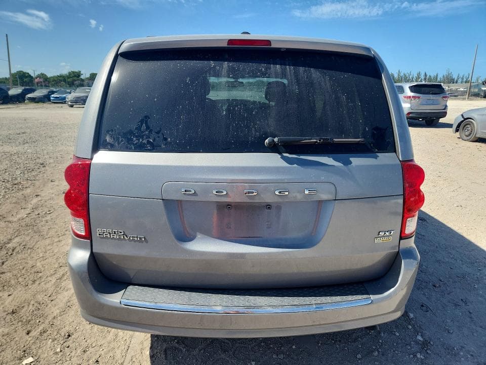 2017 DODGE GRAND CARAVAN SXT 6