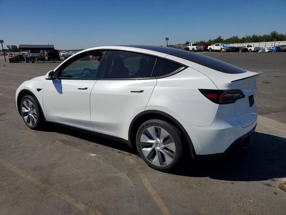 2023 TESLA MODEL Y 2
