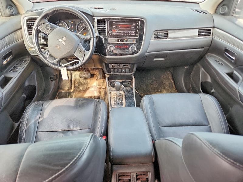 2019 MITSUBISHI OUTLANDER SE SE 8