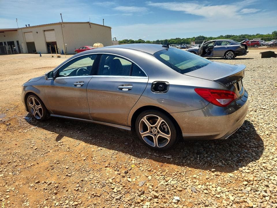 2018 MERCEDES-BENZ CLA 250 250 2