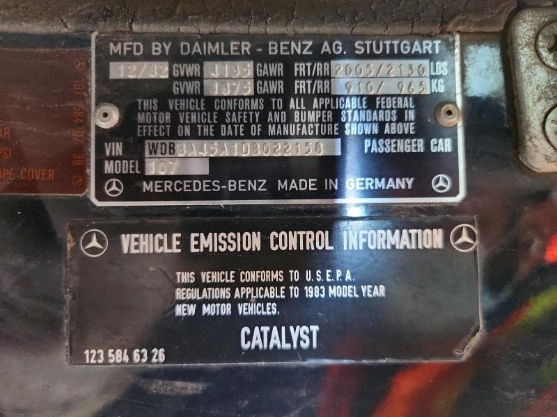 1983 MERCEDES-BENZ 380 SL 12