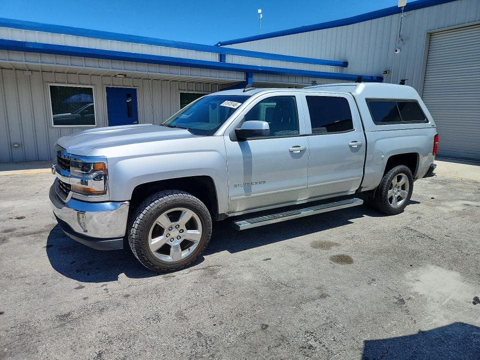2017 CHEVROLET SILVERADO C1500 LT - 1