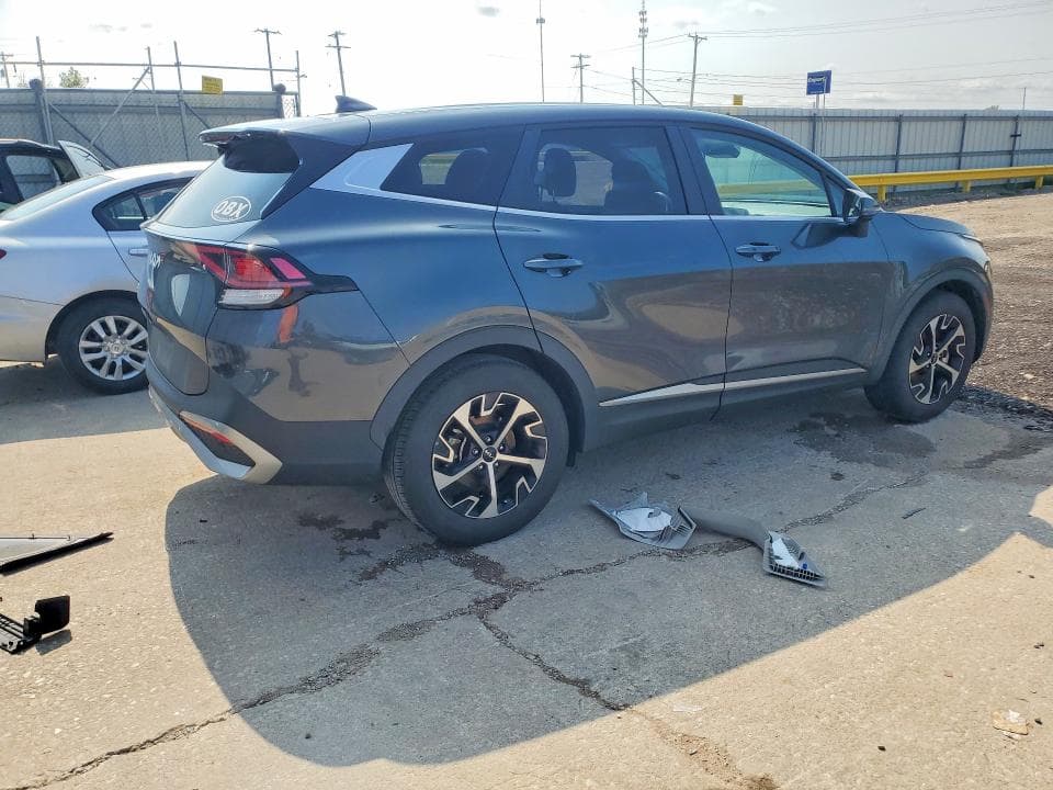 2023 KIA SPORTAGE EX 3