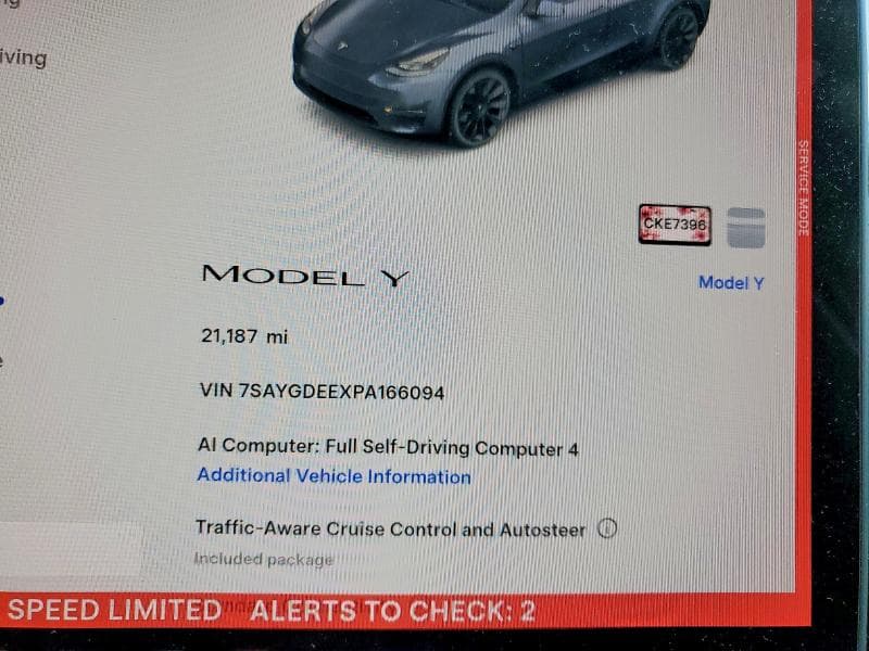 2023 TESLA MODEL Y 9