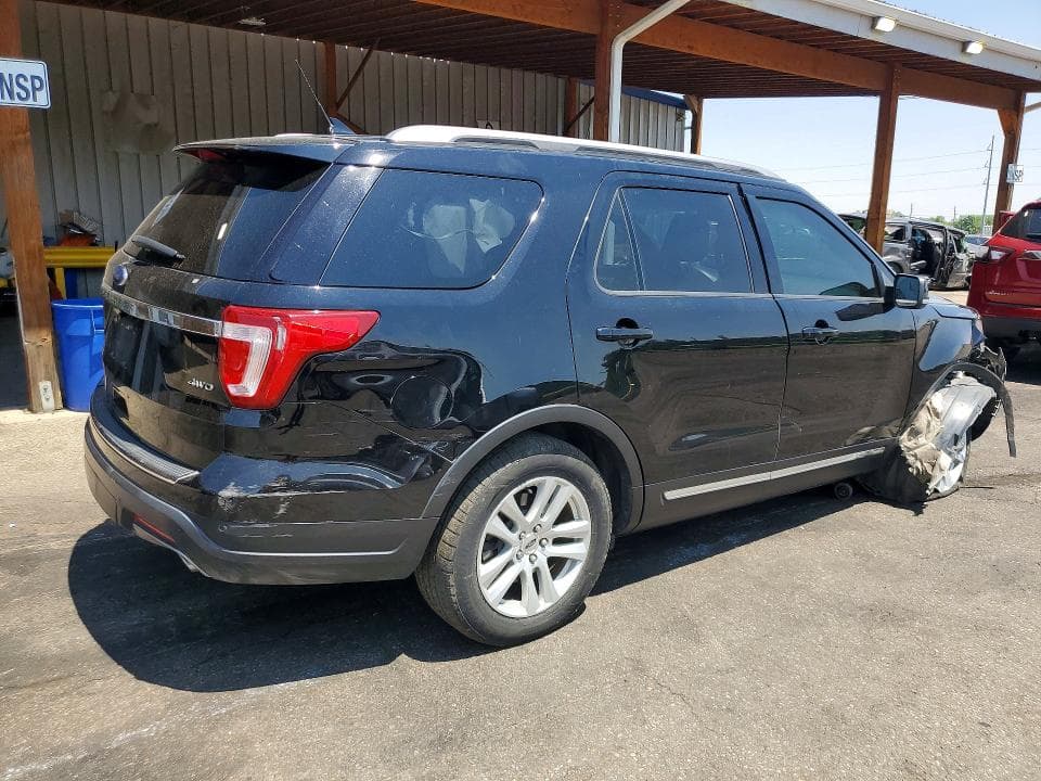 2018 FORD EXPLORER XLT 3