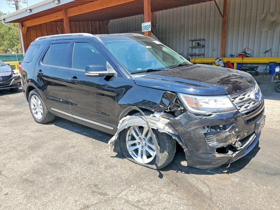 2018 FORD EXPLORER XLT 4