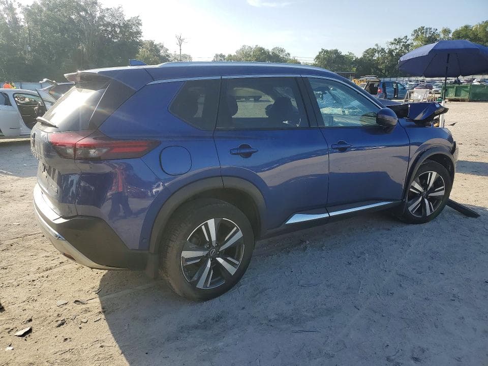 2022 NISSAN ROGUE PLATINUM 3