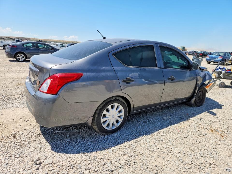 2017 NISSAN VERSA 1.6 S 3