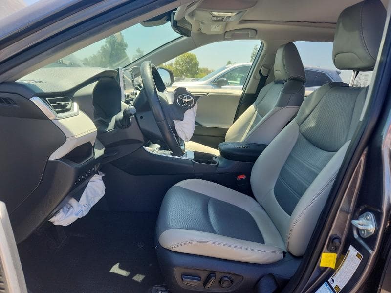 2020 TOYOTA RAV4 LIMITED 7