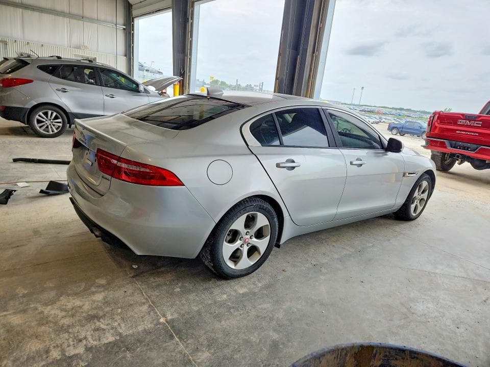 2017 JAGUAR XE 3