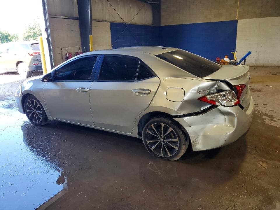 2017 TOYOTA COROLLA SE 2
