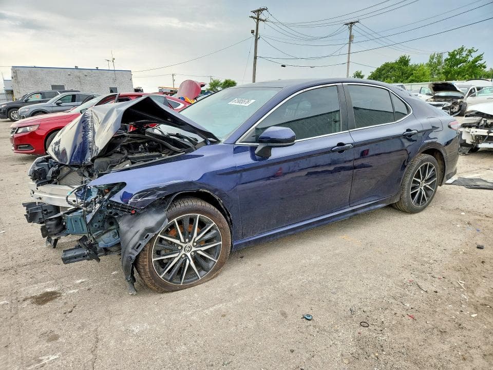 2021 TOYOTA CAMRY SE - 1
