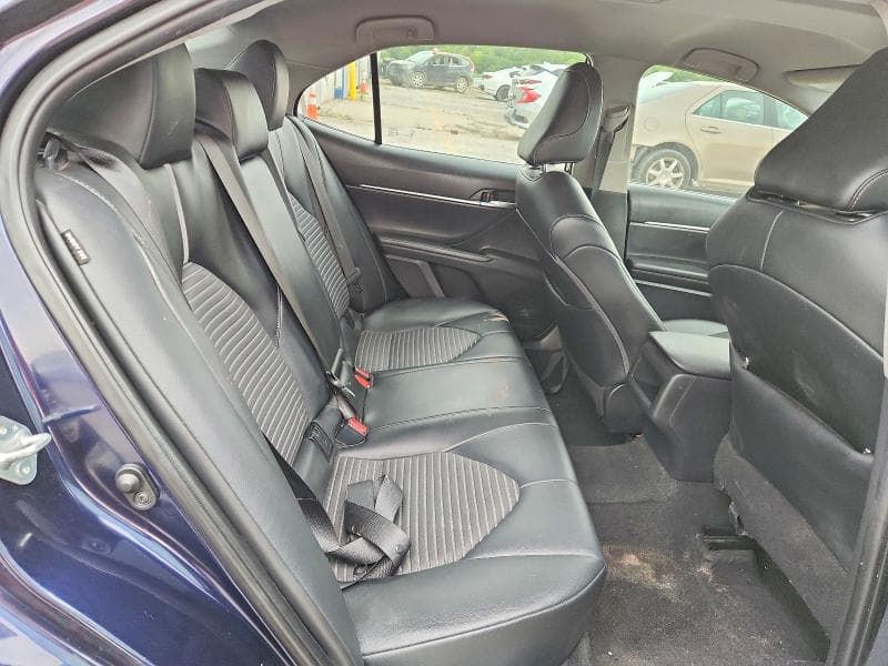 2021 TOYOTA CAMRY SE 10