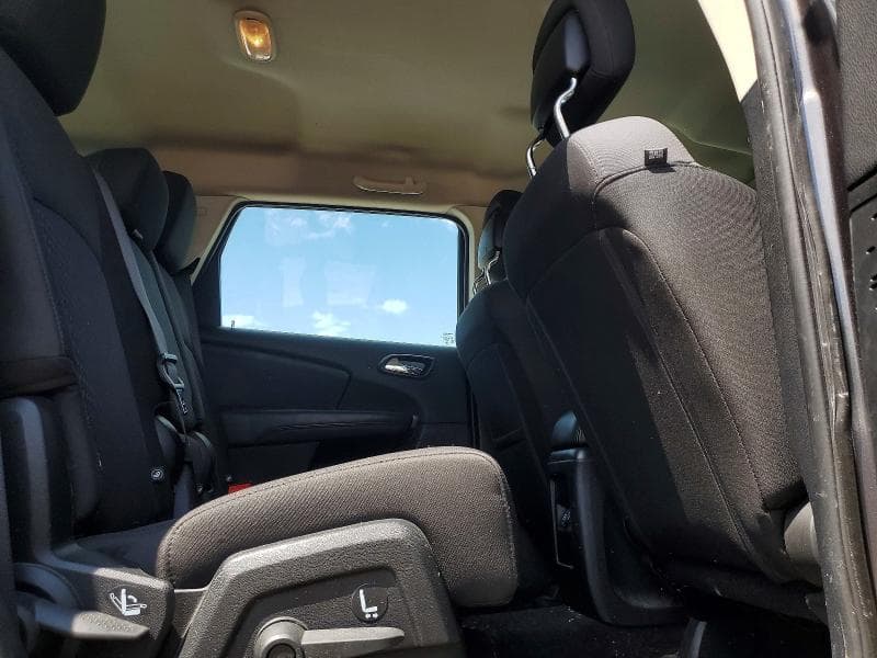 2018 DODGE JOURNEY SE 11