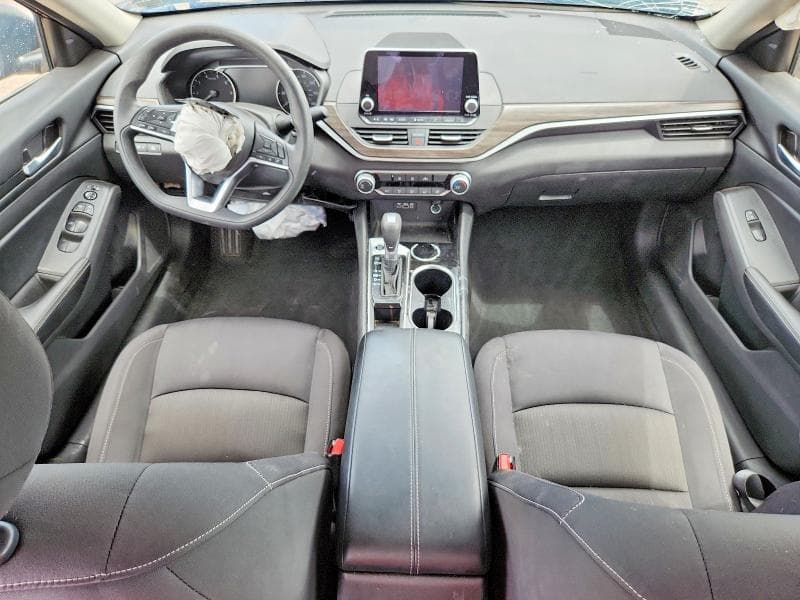 2024 NISSAN ALTIMA SV 8