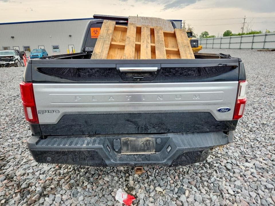 2018 FORD F150 SUPERCREW 24