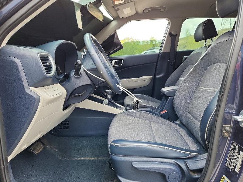 2020 HYUNDAI VENUE DENIM 7