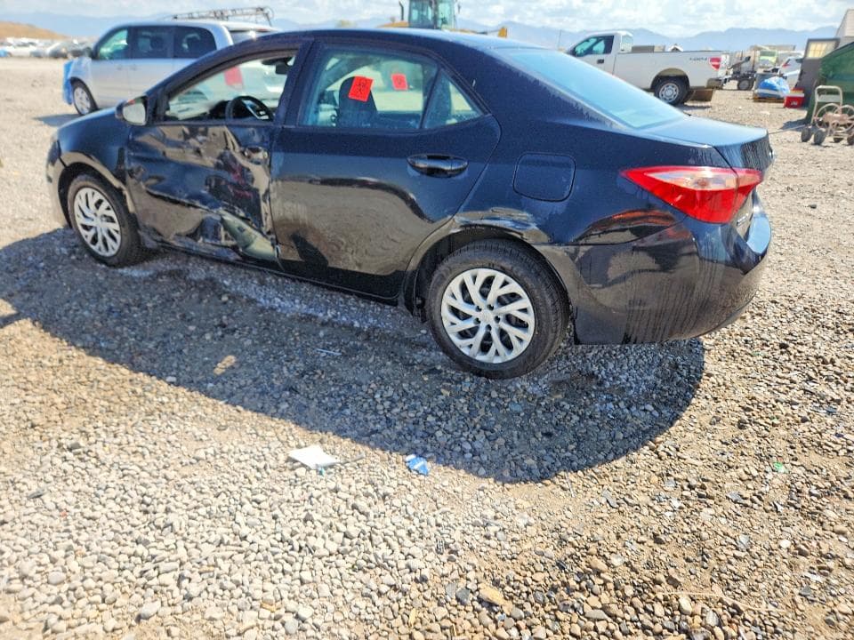 2017 TOYOTA COROLLA LE 2