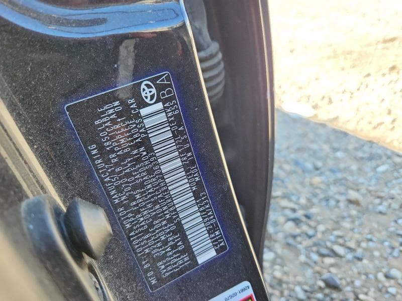2017 TOYOTA COROLLA LE 12