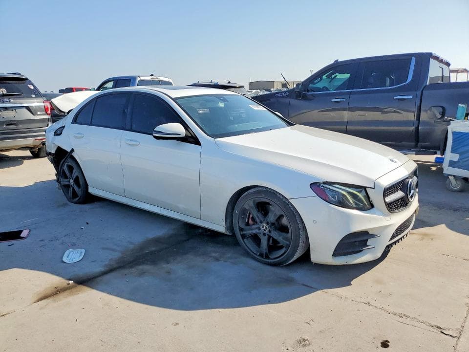 2018 MERCEDES-BENZ E 300 4