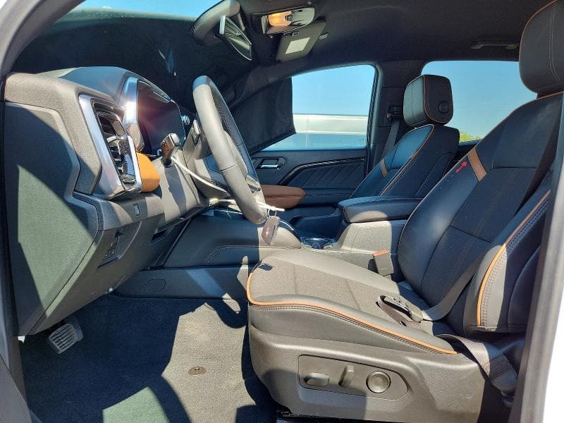 2026 GMC CANYON AT4 7