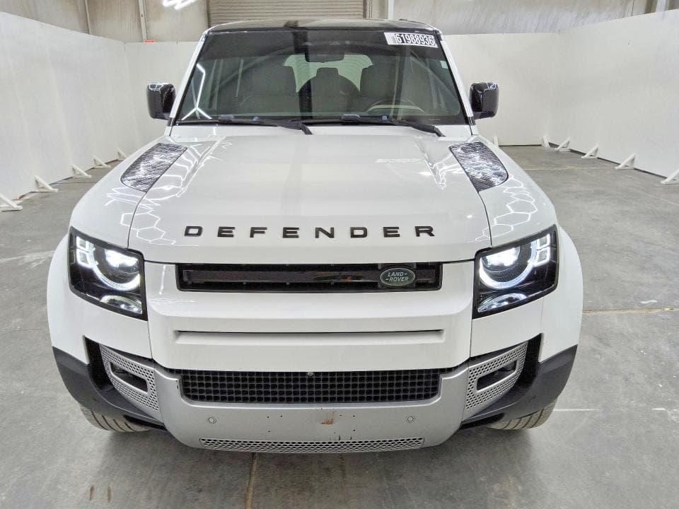 2020 LAND ROVER DEFENDER 110 HSE 5