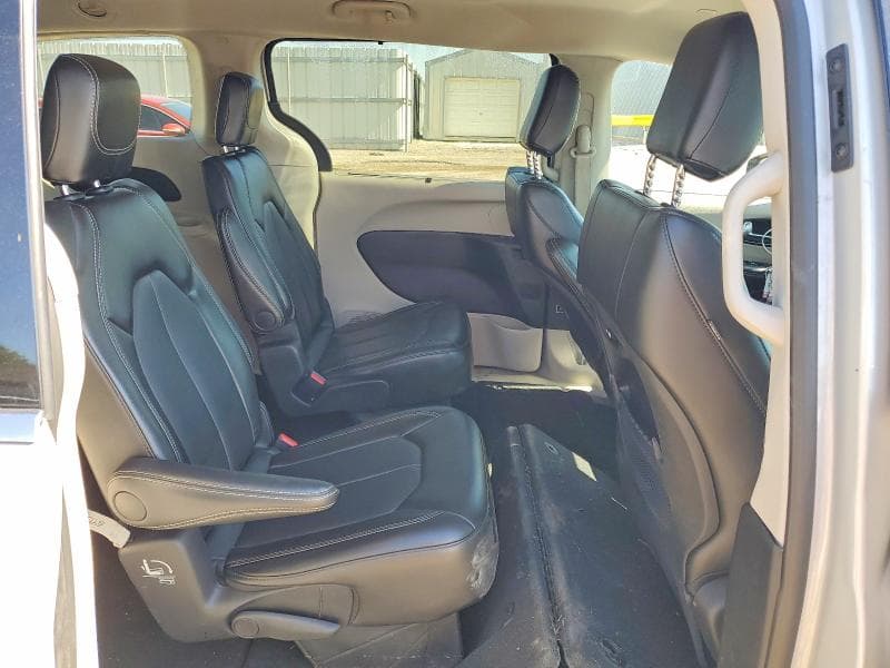 2024 CHRYSLER PACIFICA TOURING L TOURING L 11