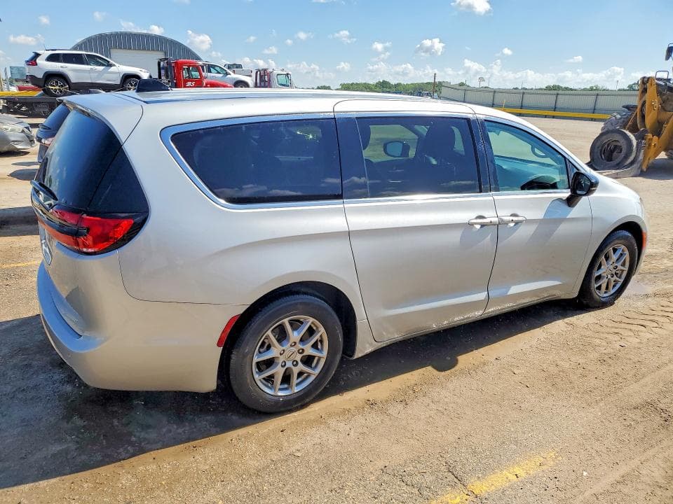2024 CHRYSLER PACIFICA TOURING L TOURING L 3