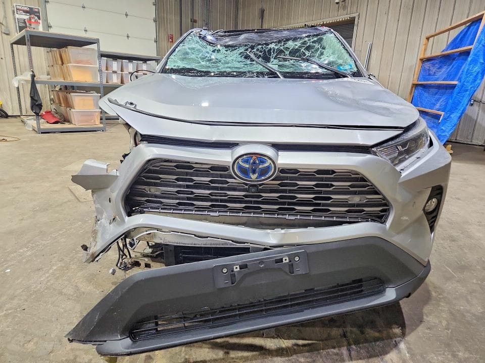 2021 TOYOTA RAV4 LIMITED 5