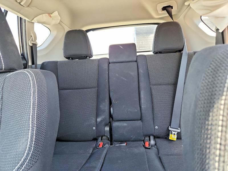 2017 TOYOTA RAV4 XLE 10