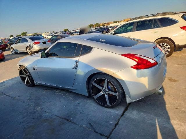 2017 NISSAN 370Z BASE 2