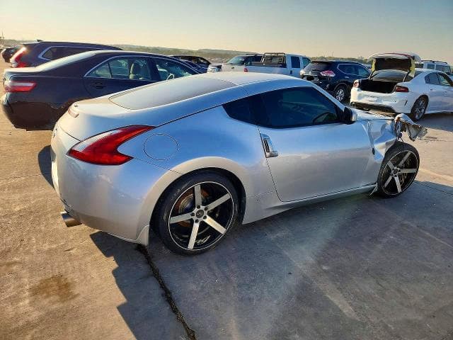2017 NISSAN 370Z BASE 3