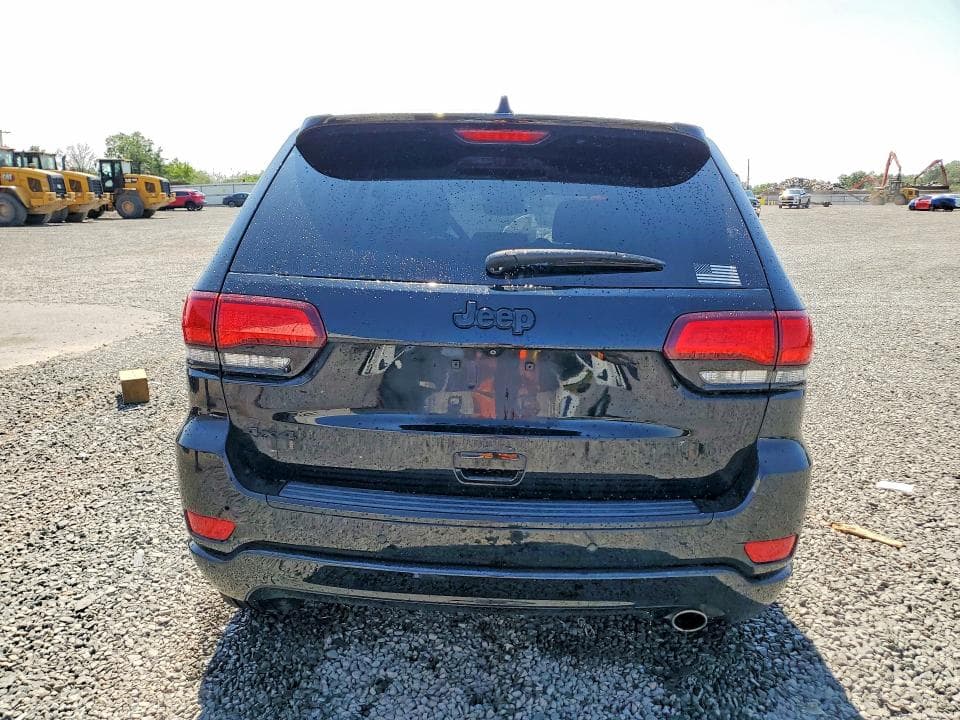 2018 JEEP GRAND CHEROKEE LAREDO 6