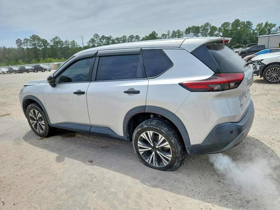 2022 NISSAN ROGUE SV 2