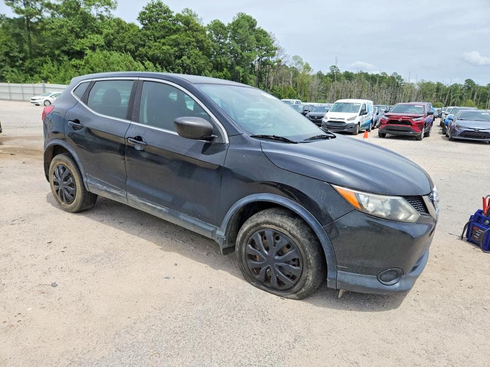 2018 NISSAN ROGUE SPORT S 4