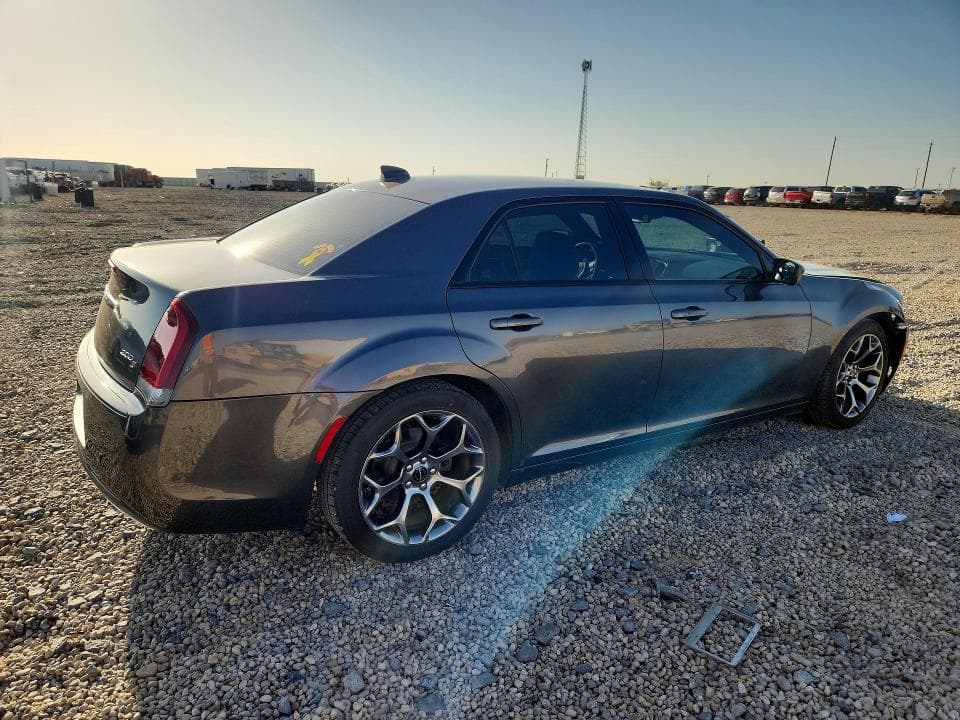 2018 CHRYSLER 300 S 3