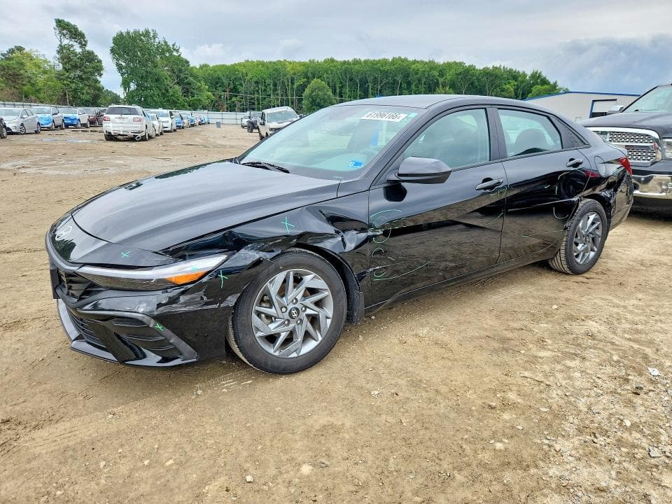 2024 HYUNDAI ELANTRA SEL - 1