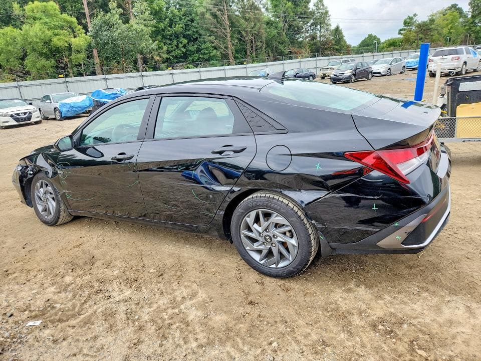 2024 HYUNDAI ELANTRA SEL 2