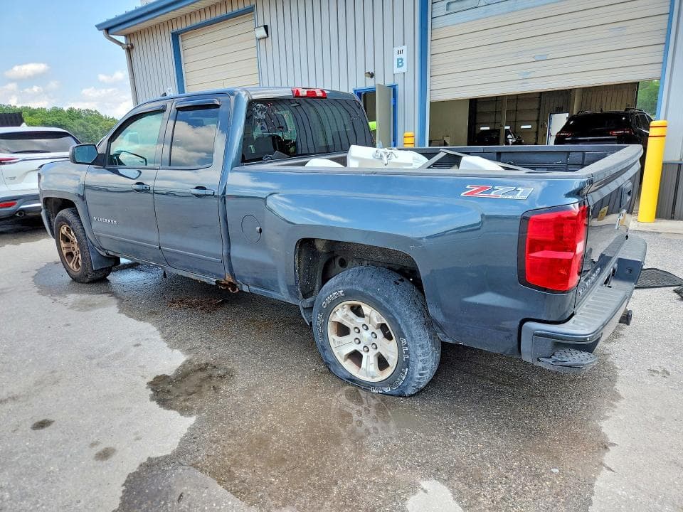2017 CHEVROLET SILVERADO K1500 LT 2