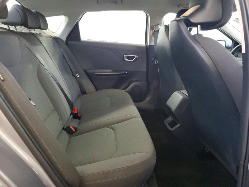 2025 KIA K4 LXS 10