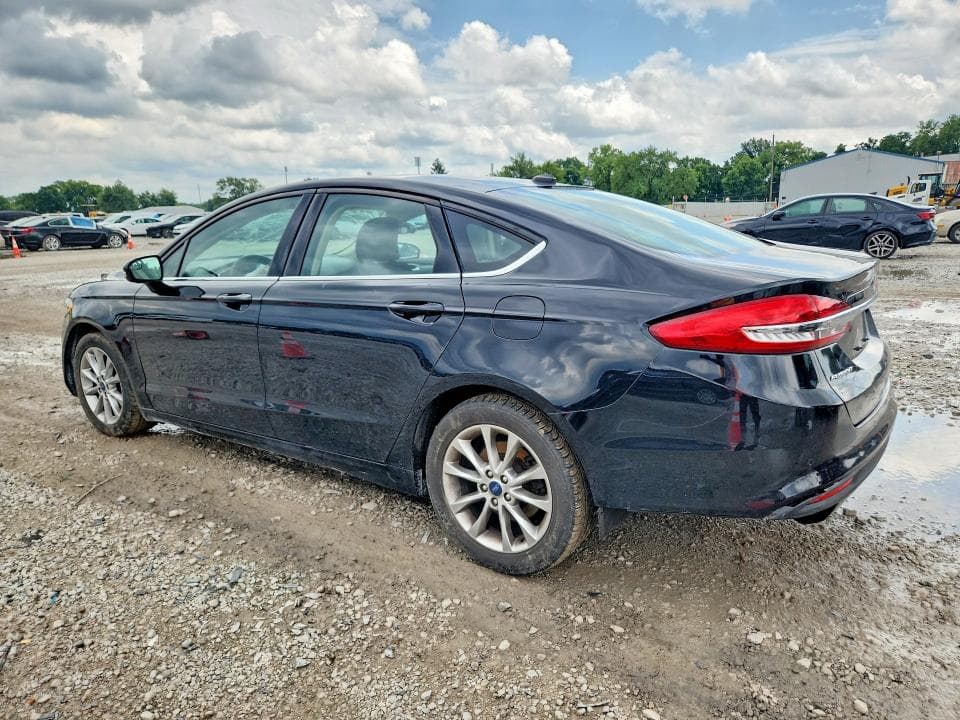 2017 FORD FUSION SE 2