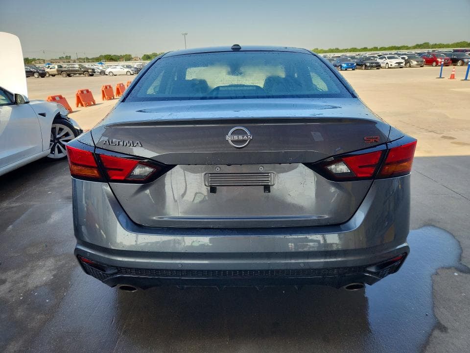 2025 NISSAN ALTIMA SR 6