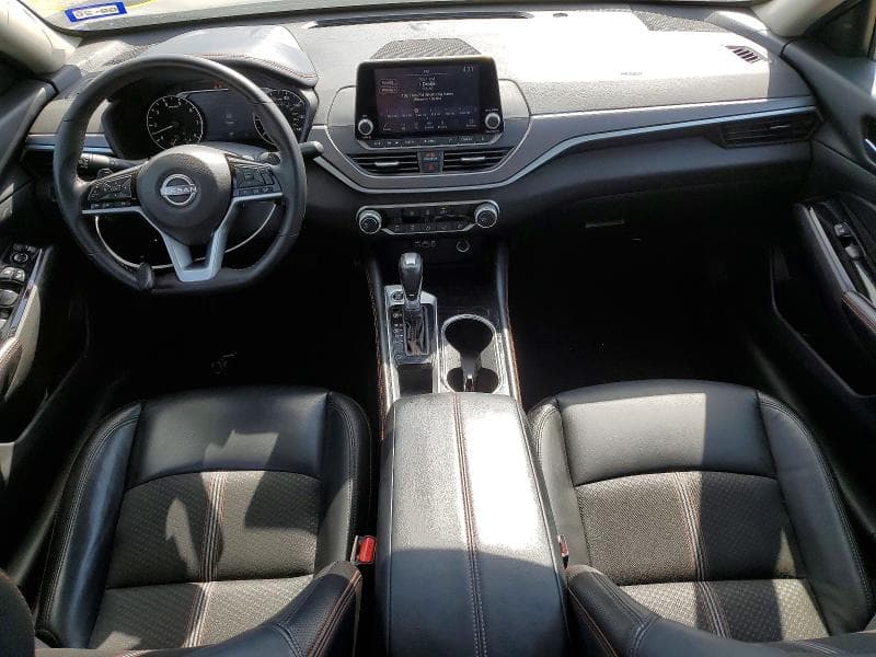 2025 NISSAN ALTIMA SR 8