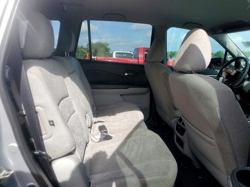 2019 HONDA PILOT LX 11