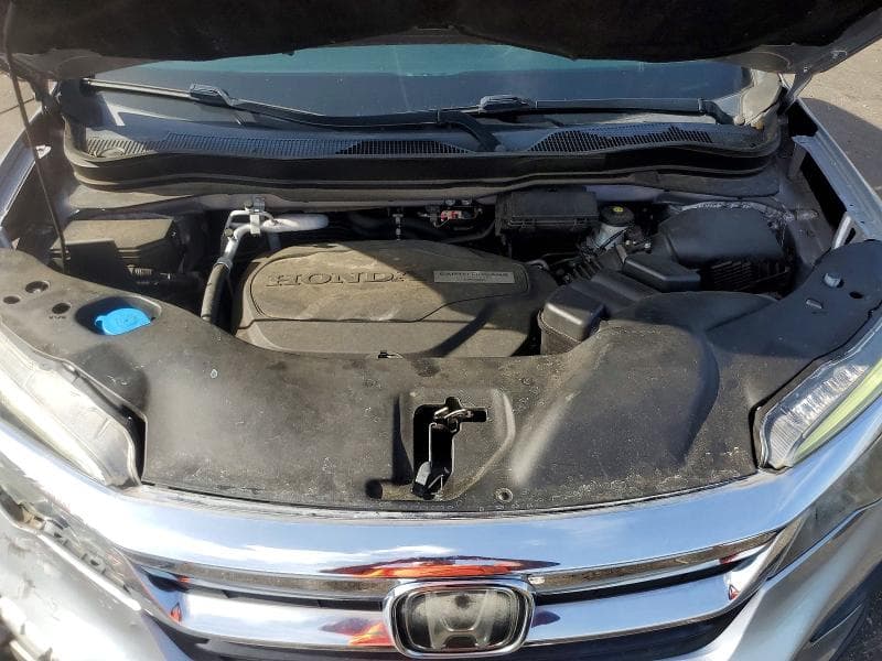 2019 HONDA PILOT LX 12
