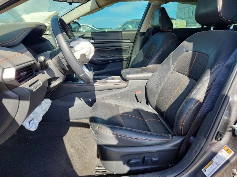 2021 NISSAN ALTIMA SR 7