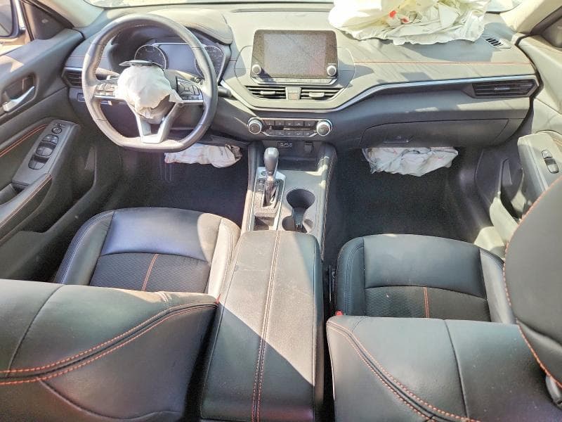 2021 NISSAN ALTIMA SR 8