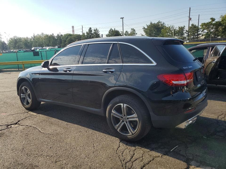 2017 MERCEDES-BENZ GLC 300 4MATIC 2